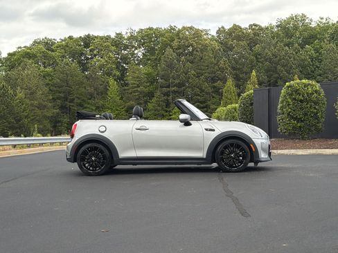 Used 2024 MINI Cooper S FWD image 5