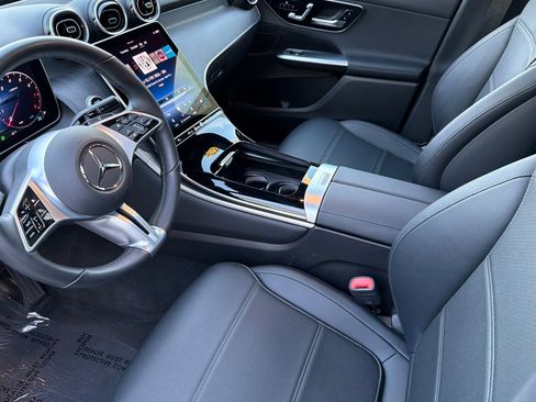 Certified 2025 Mercedes-Benz GLC 300 4MATIC image 10