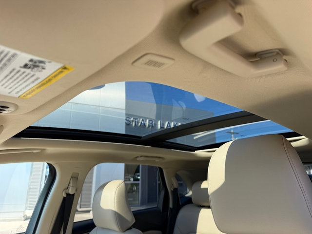 Used 2024 Ford Edge SEL w/ Convenience Package AWD/4WD image 22