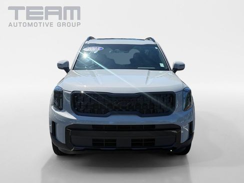 Used 2025 Kia Telluride EX X-Line AWD/4WD image 2