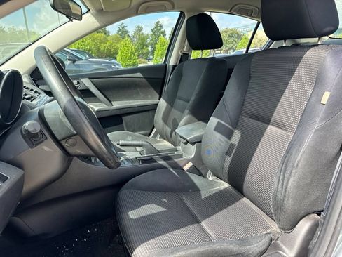 Used 2012 MAZDA MAZDA3 i Sport FWD image 17