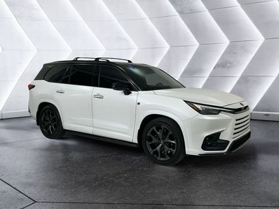 Used 2025 Lexus TX 500h AWD w/ Technology Package