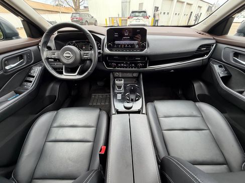 Used 2023 Nissan Rogue SL w/ SL Premium Package image 20