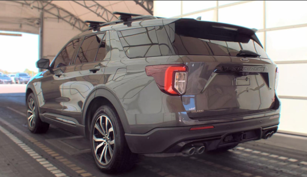 Used 2020 Ford Explorer ST w/ Premium Technology Package AWD/4WD image 7
