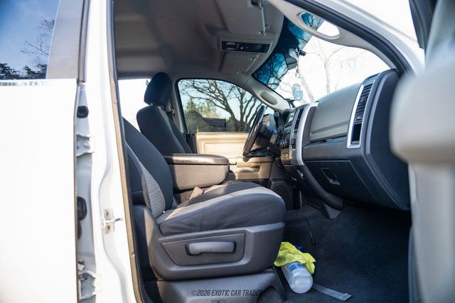 Used 2012 RAM 3500 Big Horn AWD/4WD image 34