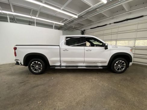Used 2024 Chevrolet Silverado 1500 High Country w/ Technology Package AWD/4WD image 7