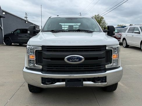Used 2019 Ford F250 XL w/ Power Equipment Group AWD/4WD image 14