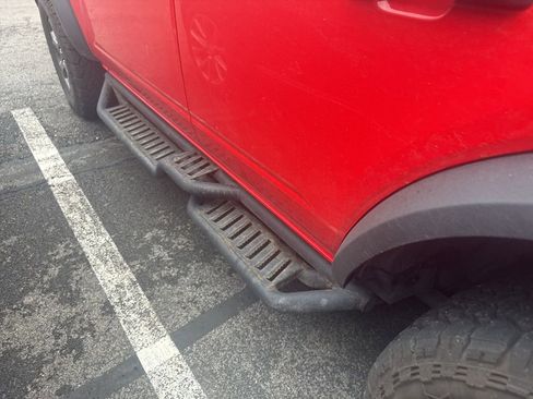 Used 2023 Ford Bronco 4-Door image 9