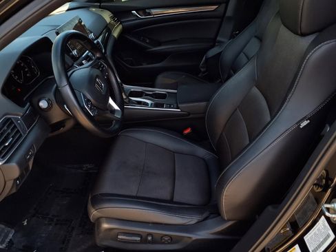Used 2020 Honda Accord Sport image 15
