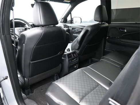 Certified 2020 Honda Passport Elite image 2