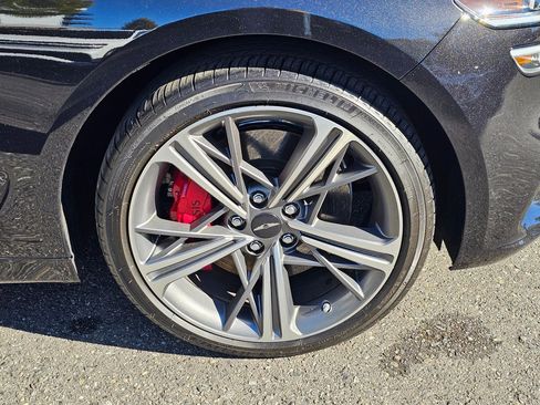 Certified 2025 Genesis G70 3.3T Advanced w/ Sport Prestige Package image 31