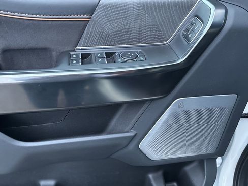 Used 2021 Ford F150 Platinum image 23