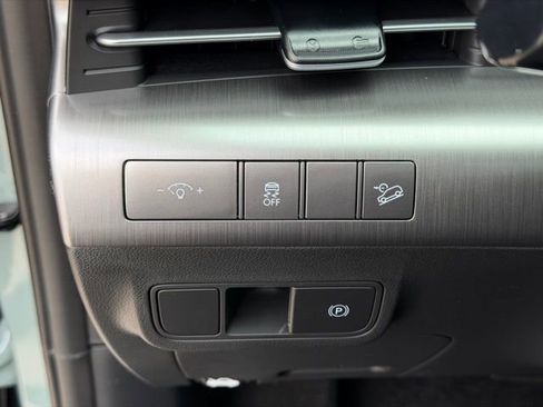 New 2026 Hyundai Kona SEL Premium image 23