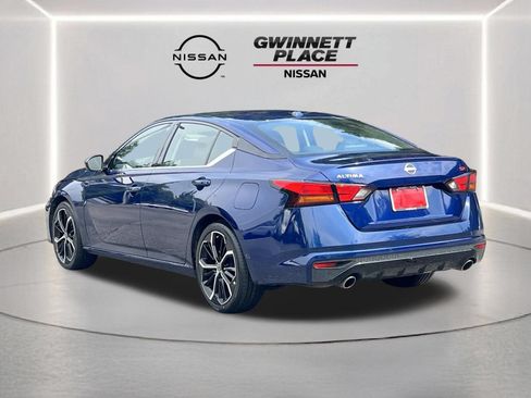 Used 2024 Nissan Altima 2.5 SR FWD image 22