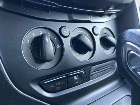 Used 2013 Ford Focus S image 26