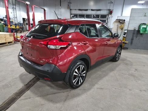 Used 2020 Nissan Kicks SV image 8