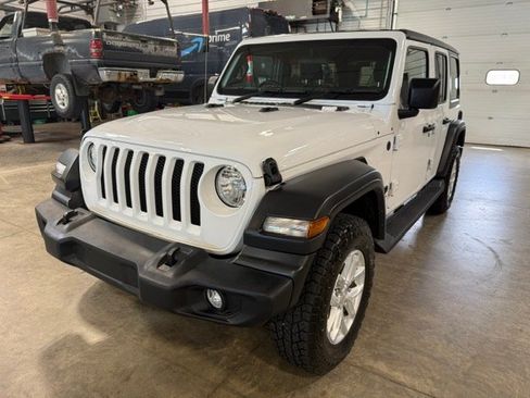 Used 2023 Jeep Wrangler Unlimited Sport AWD/4WD image 43