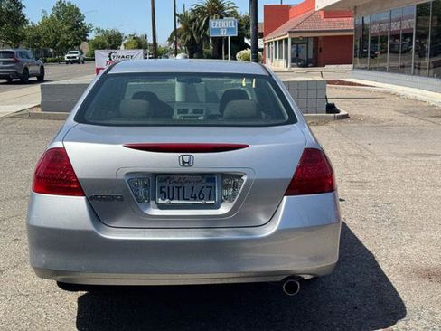 Used 2006 Honda Accord LX image 5