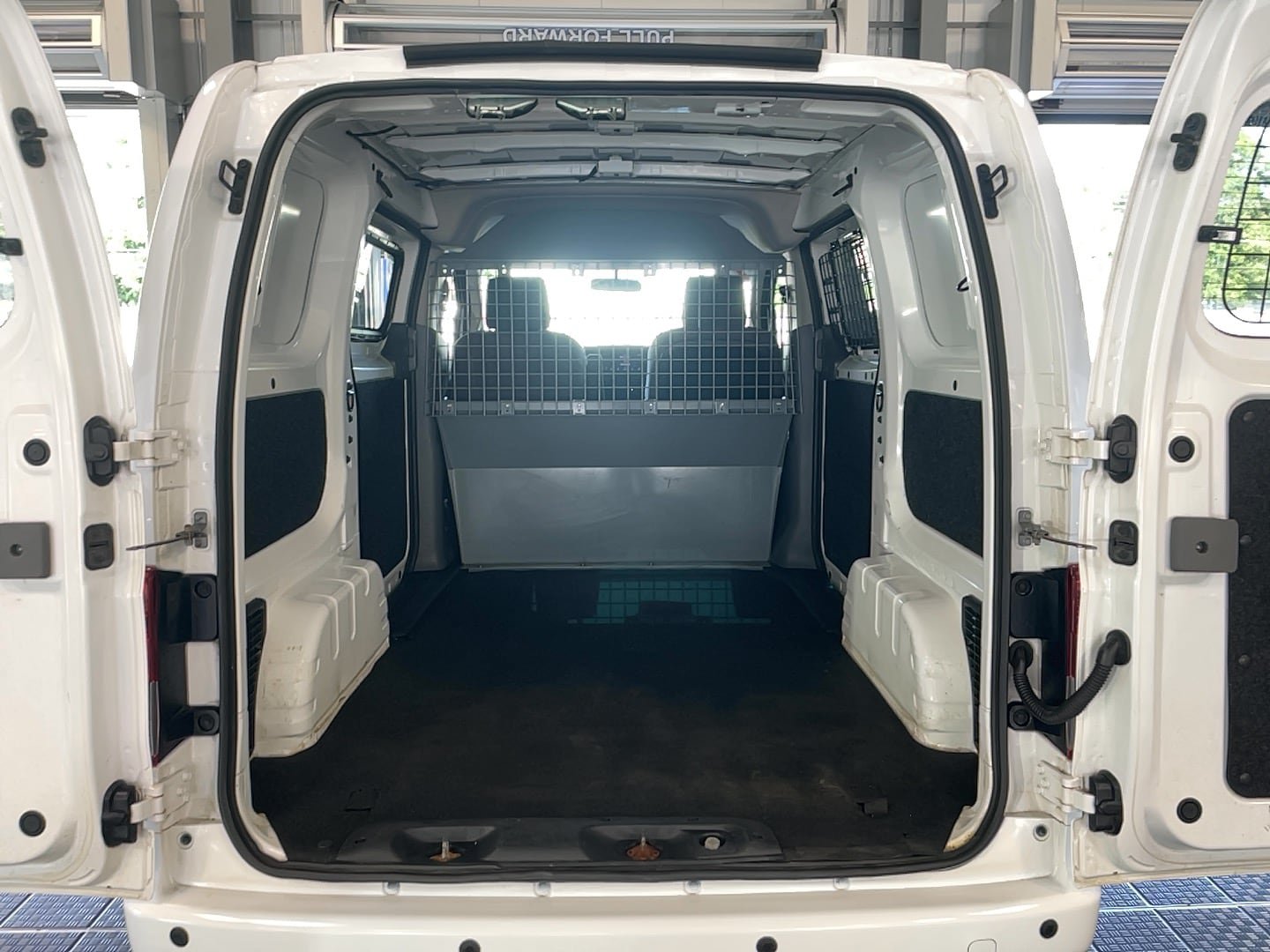 Used 2021 Nissan NV200 SV w/ Sliding Door Glass Package FWD image 8