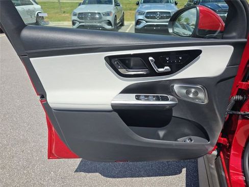 New 2026 Mercedes-Benz GLC 300 4MATIC image 19