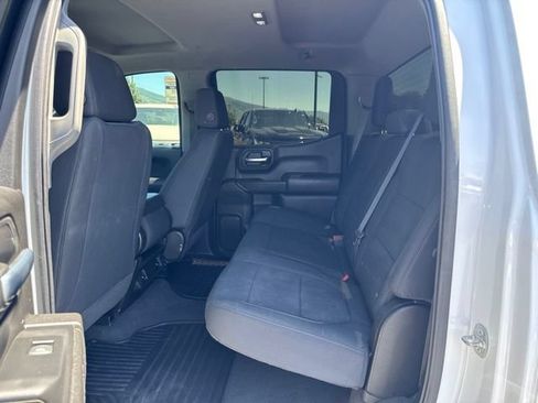 Used 2022 Chevrolet Silverado 1500 Custom w/ Safety Confidence Package AWD/4WD image 13