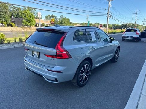 Certified 2025 Volvo XC60 B5 Plus AWD/4WD image 5