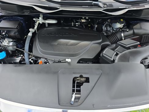 Used 2023 Honda Odyssey Touring image 31