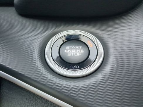 New 2025 Jeep Grand Cherokee L Laredo w/ Luxury Tech Group I image 27