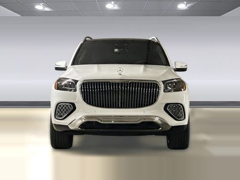 New 2026 Mercedes-Benz Maybach GLS 600 4MATIC image 5