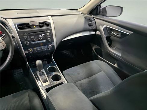 Used 2014 Nissan Altima 2.5 S FWD image 23