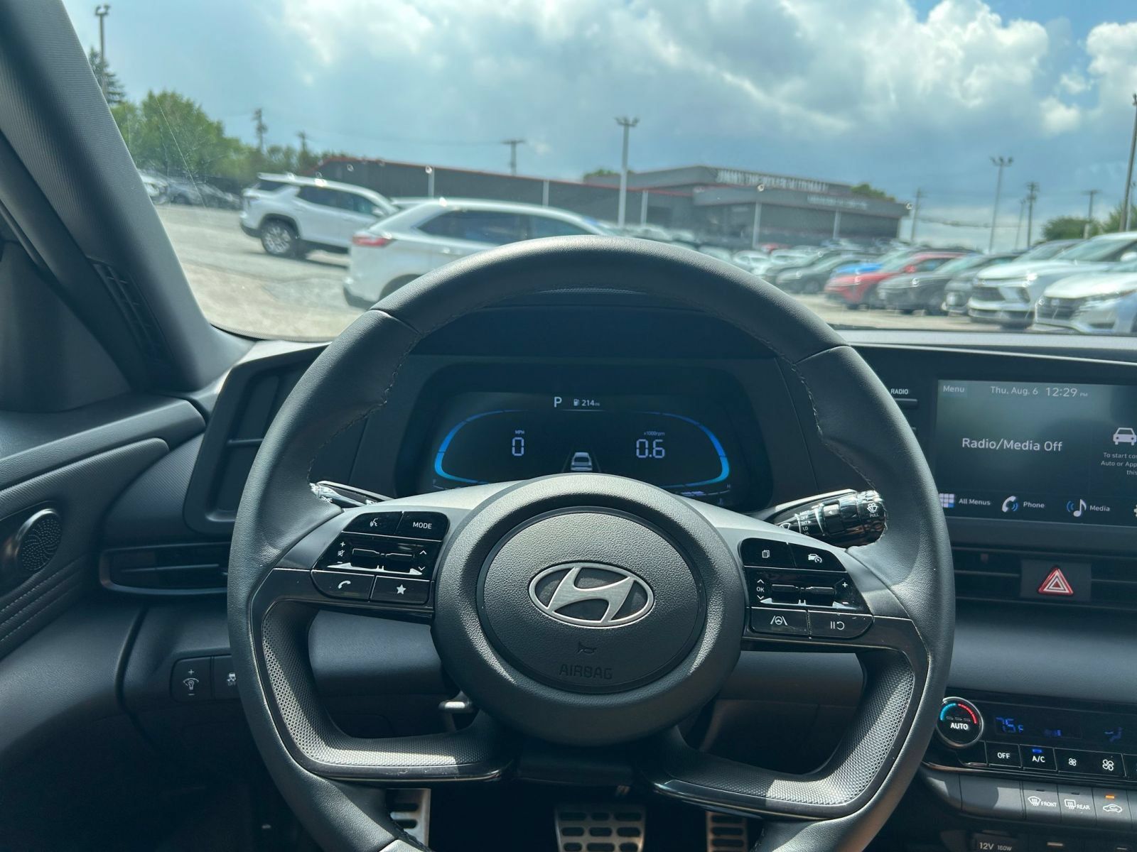 Used 2026 Hyundai Elantra Sport FWD image 28