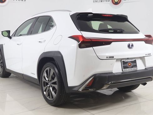 Used 2020 Lexus UX 250h F Sport w/ F Sport Luxury Package image 4