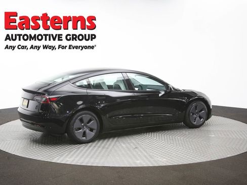 Used 2023 Tesla Model 3 Standard Range image 38