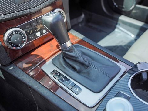 Used 2010 Mercedes-Benz C 63 AMG Sedan image 21