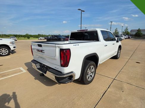 Used 2025 GMC Sierra 1500 SLT AWD/4WD image 6