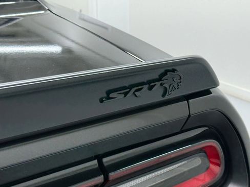 Used 2022 Dodge Challenger SRT Hellcat w/ Plus Package image 38