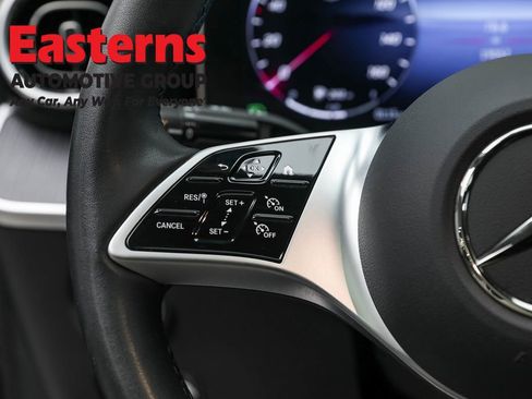 Used 2023 Mercedes-Benz C 300 C 300 image 15