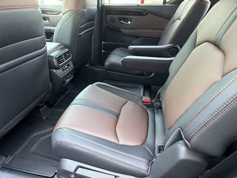 New 2026 Honda Pilot TrailSport image 17