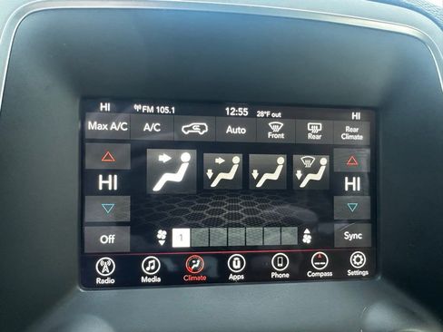 Used 2019 Dodge Durango SXT image 17