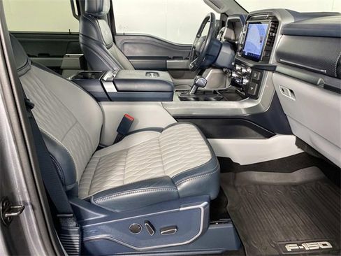 Used 2023 Ford F150 Limited image 11