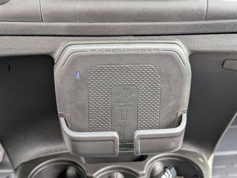 New 2025 RAM ProMaster 1500 w/ Premium Convenience Group image 19