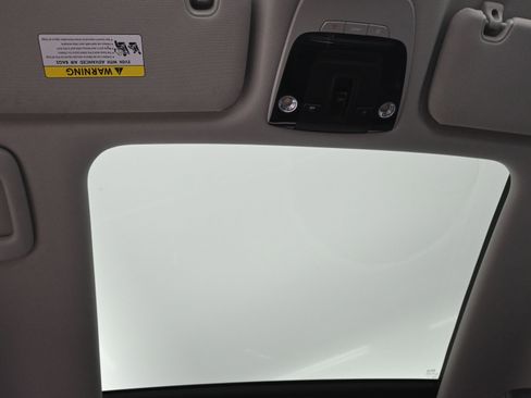 Used 2021 Kia Sorento S w/ Panoramic Sunroof Package AWD/4WD image 30