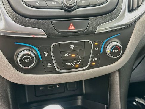 Certified 2020 Chevrolet Equinox LS FWD image 14