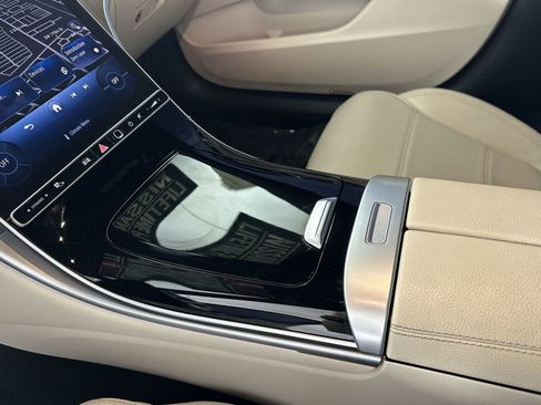Used 2023 Mercedes-Benz C 300 Sedan w/ Exclusive Trim Package image 21
