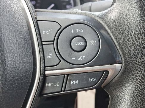 Used 2021 Toyota Camry LE FWD image 22