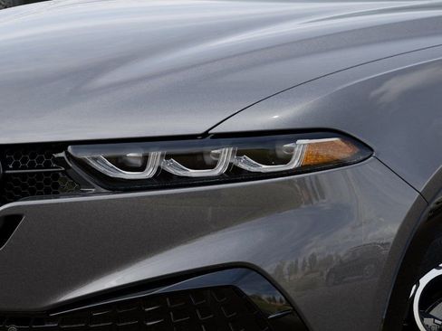 New 2026 Alfa Romeo Tonale image 10