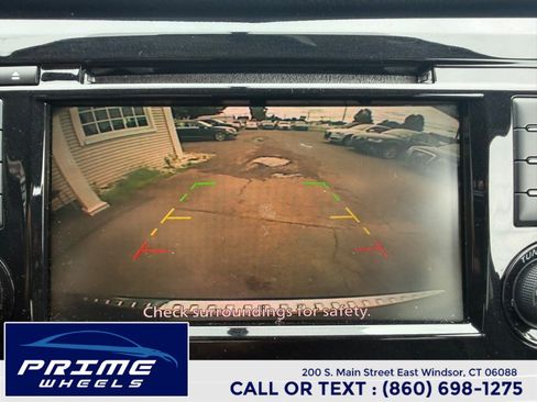 Used 2018 Nissan Rogue SV AWD/4WD image 21
