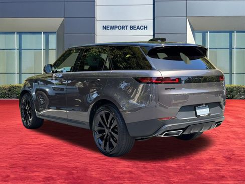 New 2026 Land Rover Range Rover Sport SE AWD/4WD image 3