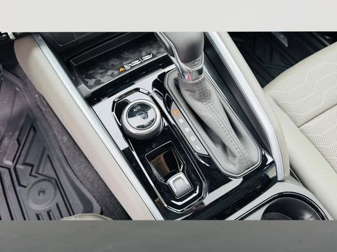 New 2026 Chevrolet Colorado ZR2 w/ Technology Package image 19