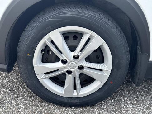 Certified 2023 Nissan Kicks S image 11